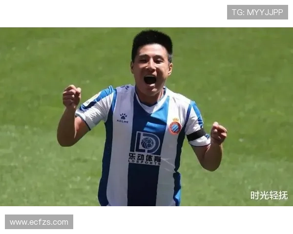 国足足球明星系列揭秘：他们的奋斗历程与辉煌成就背后的故事