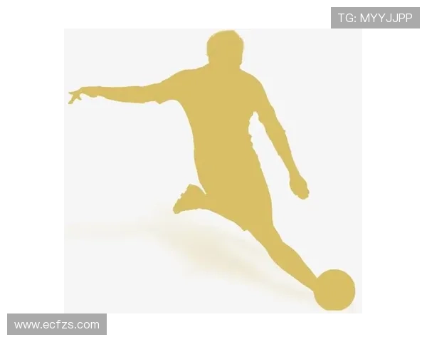 黑白足球明星剪影素材的艺术魅力与创意设计探索